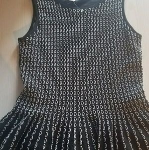 Super cute Ann Taylor sleeveless sweater